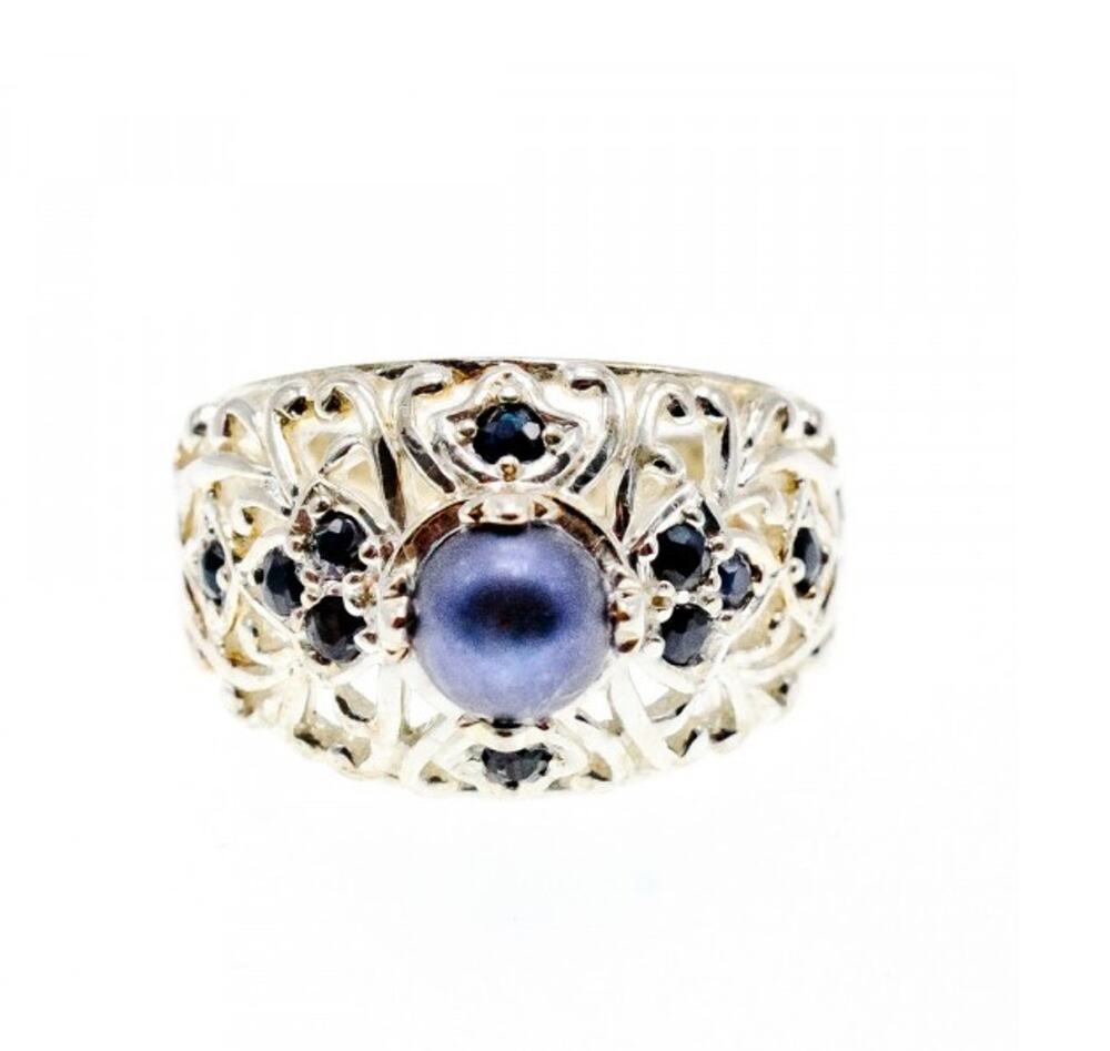 925 Sterling Silver Pearl & Sapphires Ring Size 6.75